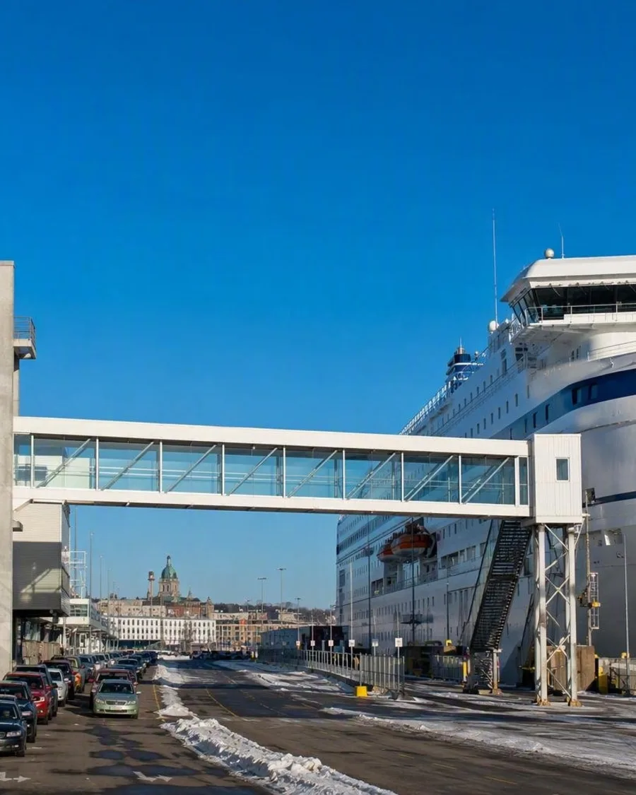 Van Helsinki naar Stockholm: winterwerk aan de Zuidhaven