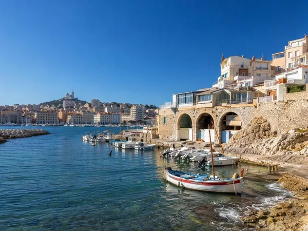 Van komijn naar zeewater: te voet door Marseille