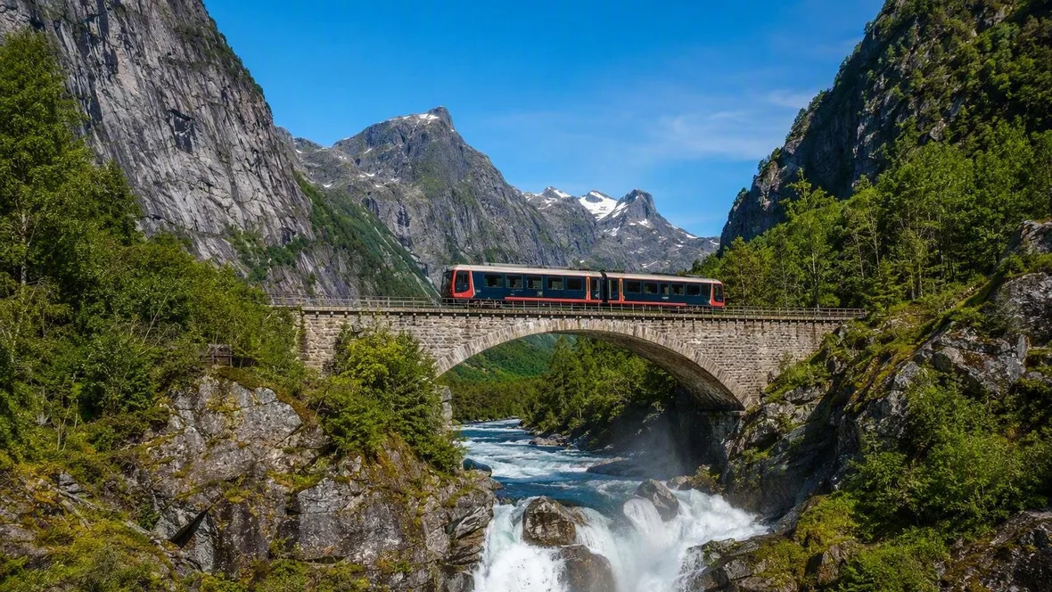 Zeven Europese treinroutes waarvoor de trein het reisdoel is