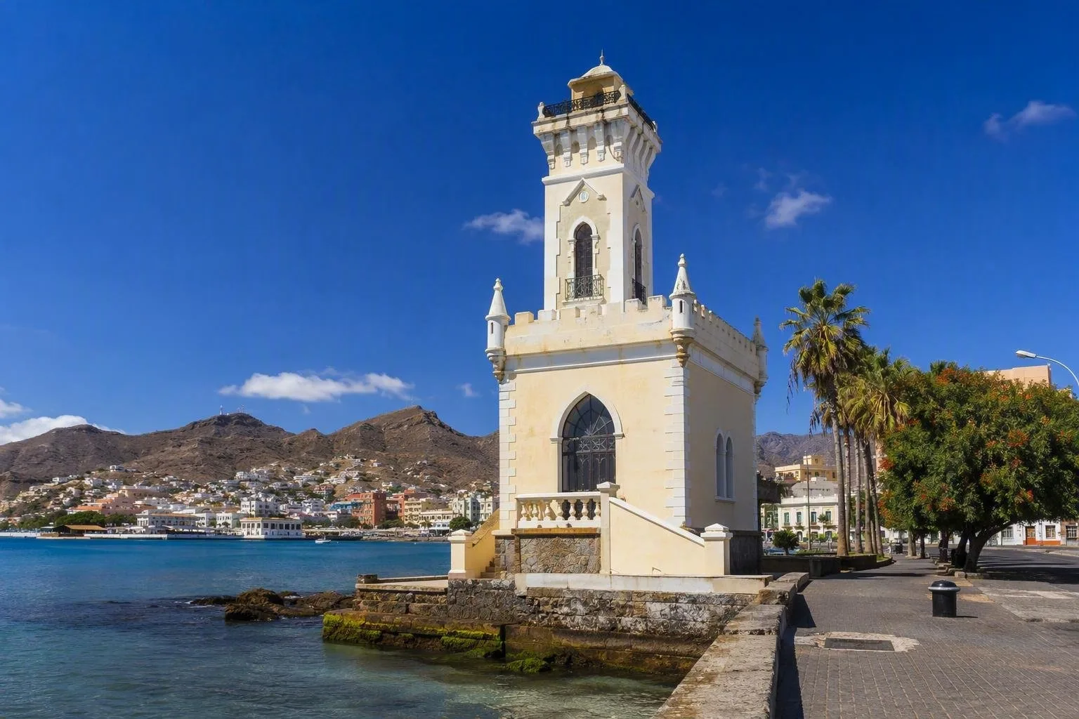 Morada: historisch centrum van Mindelo