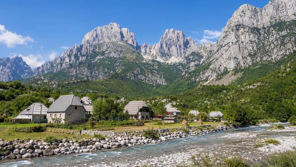 Van Grožnjan tot Theth: tien kleine plaatsen tussen steen, water en berg