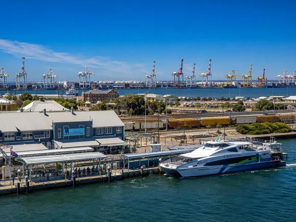 Van Fremantle Prison naar de kade: afdalen door een havenstad
