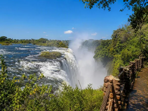 Van Rijn tot Zambezi: de watervaltop tien