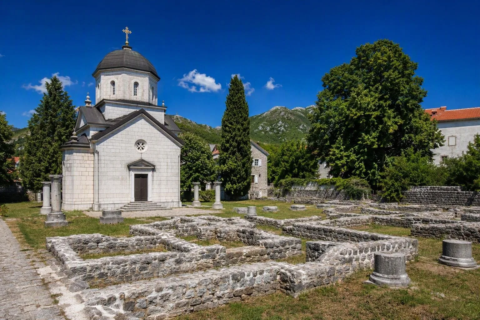 Ćipur, Cetinje
