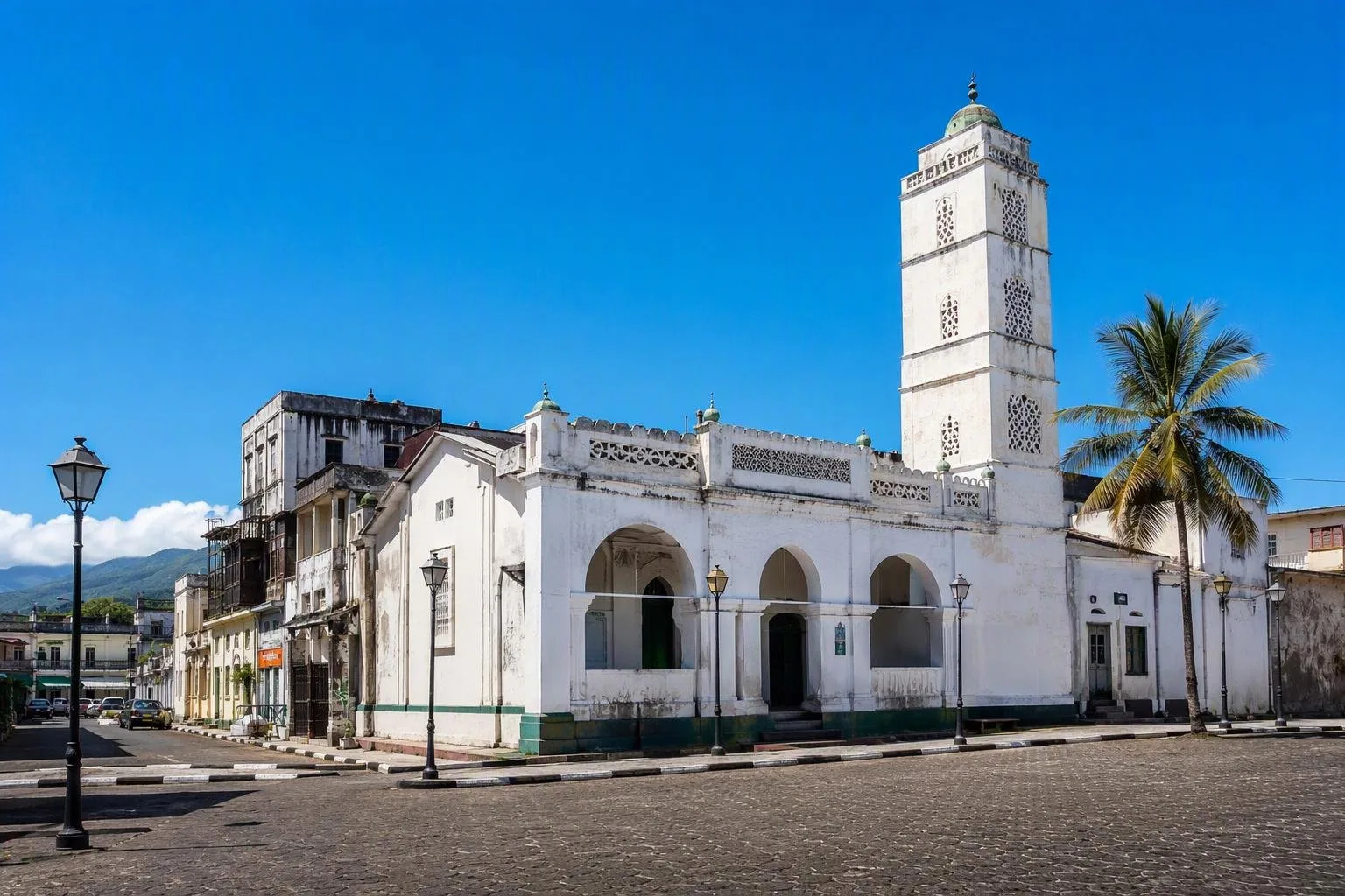 Old Friday Mosque, Moroni