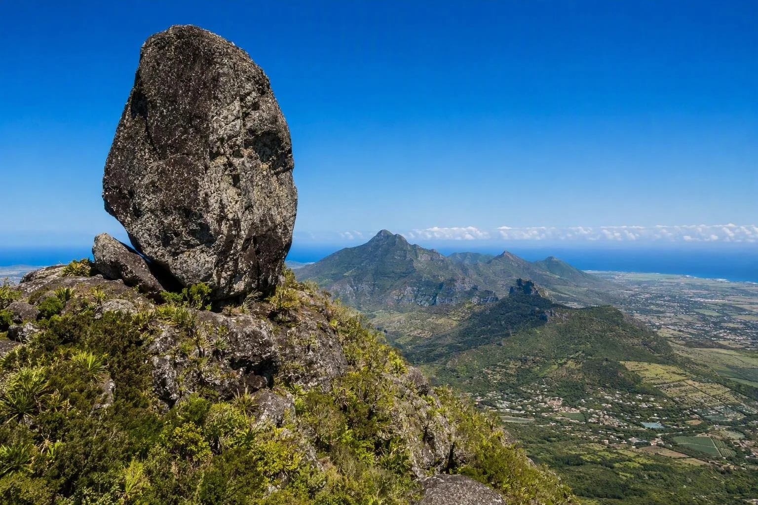 Moka Mountains