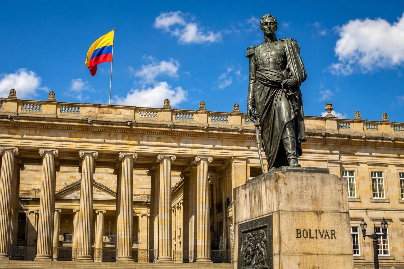 Plaza de Bolívar