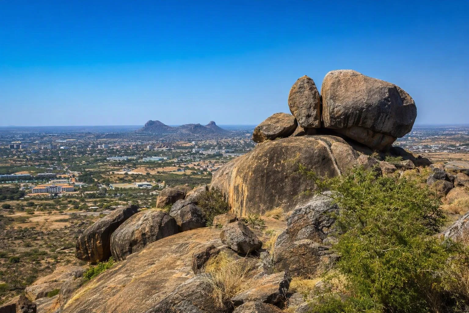 Lion Rock (Simba Hill)